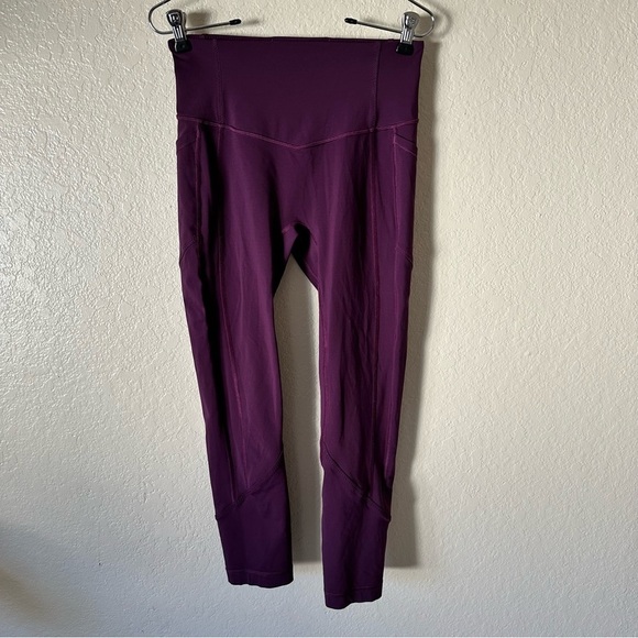Lululemon All The Right Places Crop leggings size 6 - Picture 2 of 9